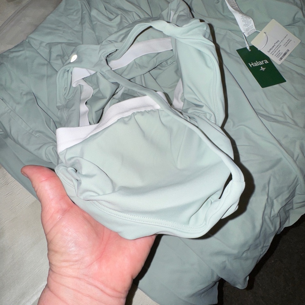 Halara – Everyday Midi Chill Dress La La Land (Light Bean Green), Size XL. NWT. - Picture 8 of 10